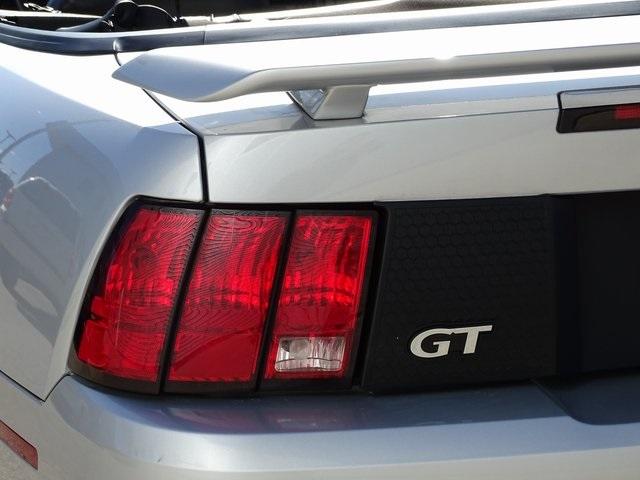 51034-3489-ford-mustang-1999-p45
