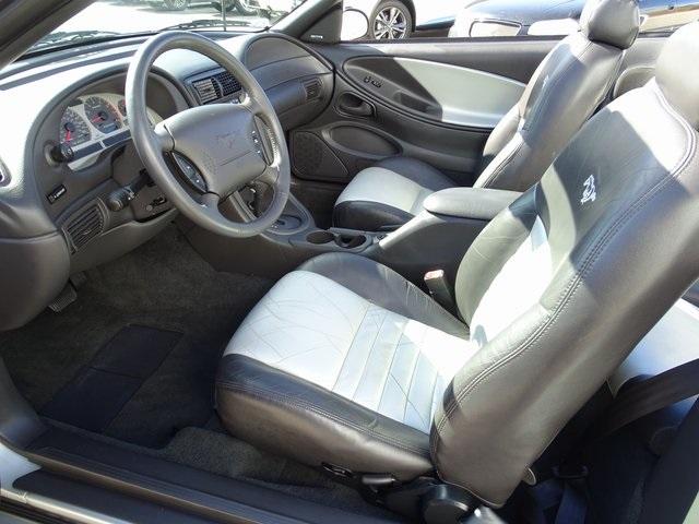 51047-3489-ford-mustang-1999-p45