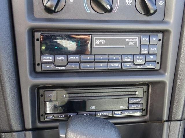 51048-3489-ford-mustang-1999-p45