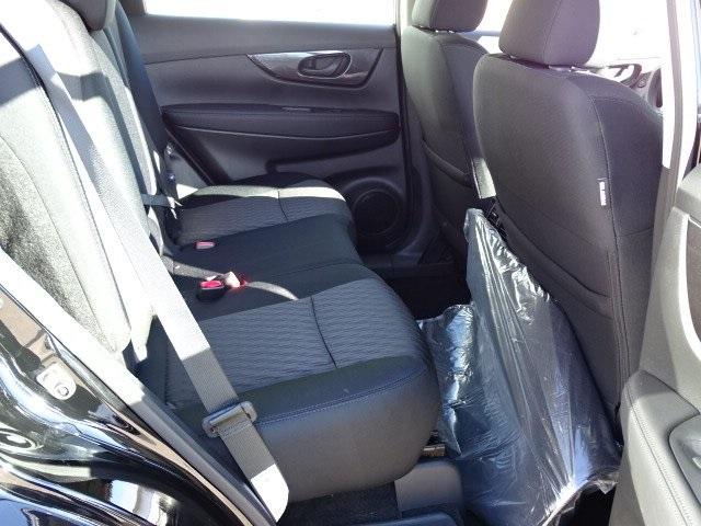 51122-3492-nissan-rogue-2020-22010
