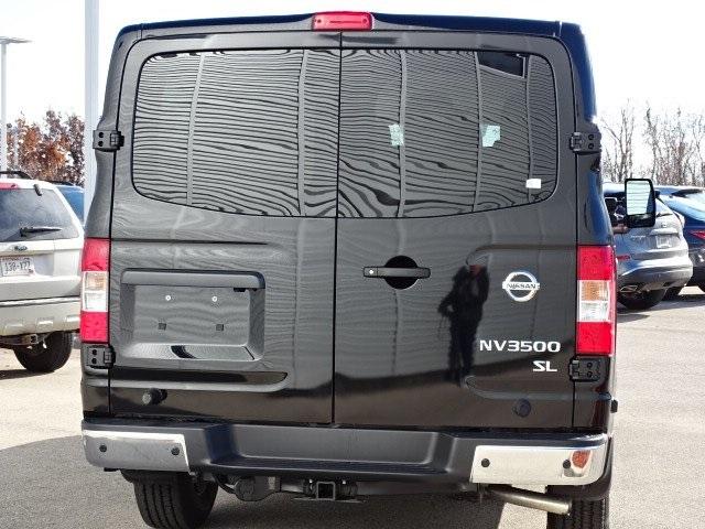 51157-3493-nissan-nvpassenger-2020-65310