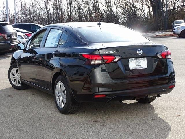 51218-3495-nissan-versa-2020-10110