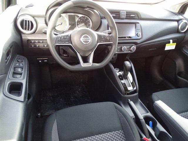 51220-3495-nissan-versa-2020-10110