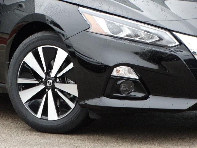 51238-3496-nissan-altima-2020-13610
