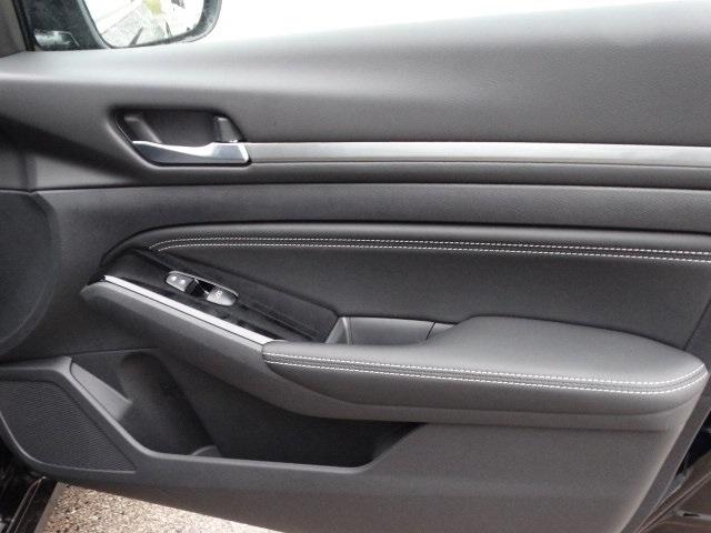 51243-3496-nissan-altima-2020-13610