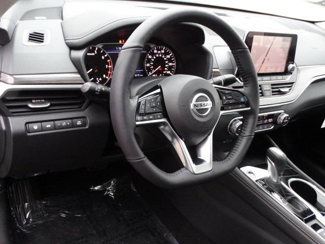 51257-3496-nissan-altima-2020-13610