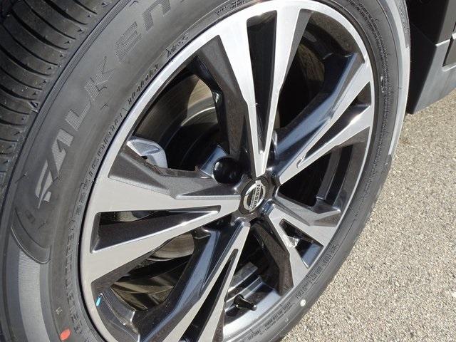 51281-3497-nissan-rogue-2020-22210