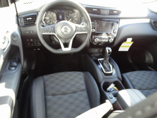 51324-3499-nissan-roguesport-2020-27210