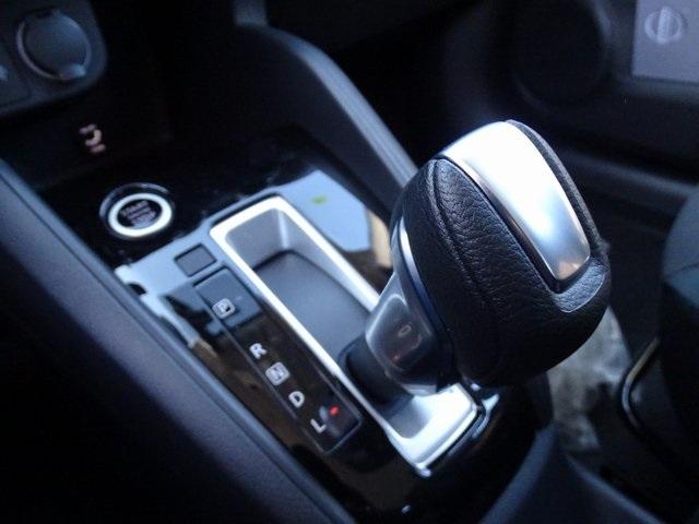 51366-3500-nissan-kicks-2020-21010