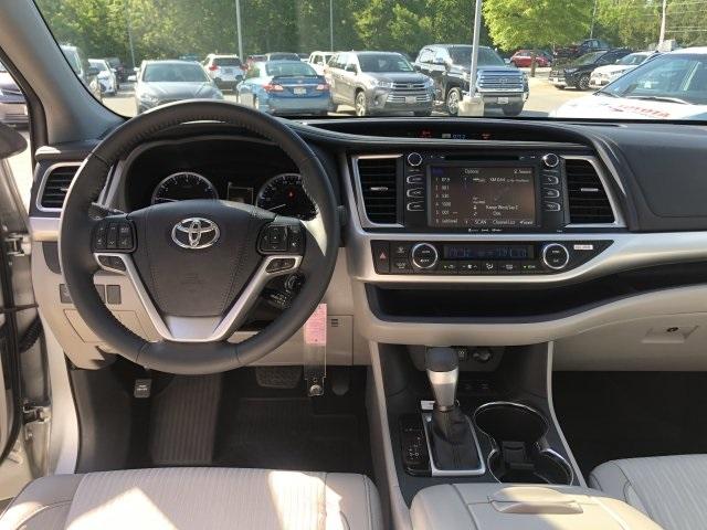 5141-toyota-highlander-2019-6949
