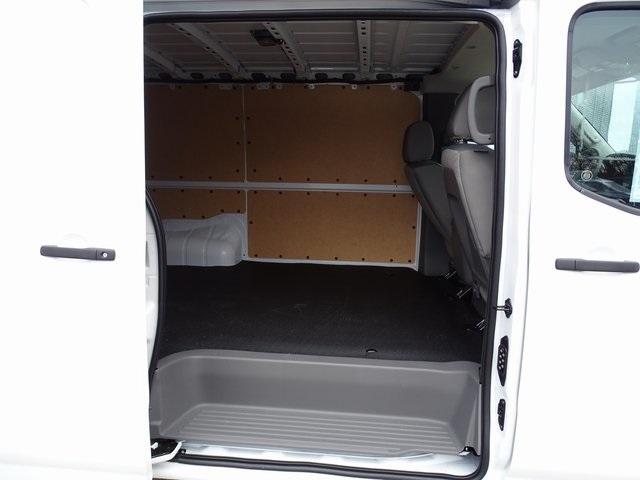 51502-3505-nissan-nv2500hd-2020-61310