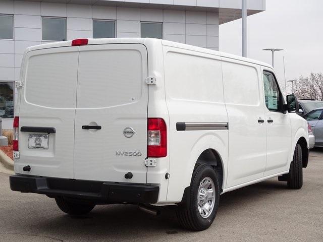 51505-3505-nissan-nv2500hd-2020-61310