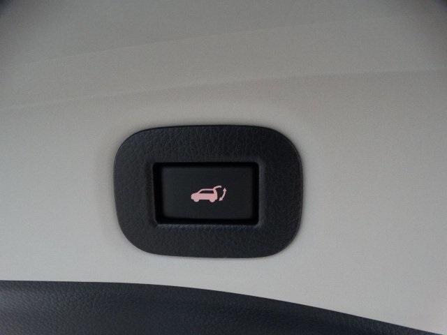 51542-3506-nissan-rogue-2020-22210