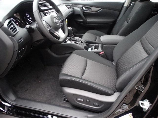 51545-3506-nissan-rogue-2020-22210