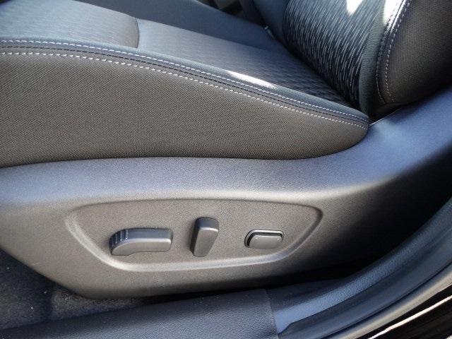 51705-3510-nissan-rogue-2020-22210