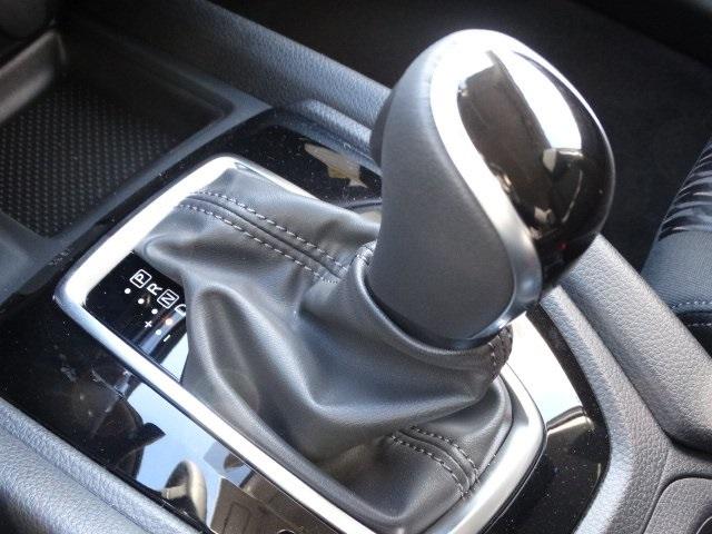51712-3510-nissan-rogue-2020-22210