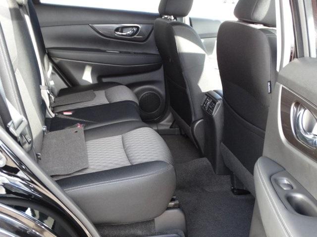 51730-3511-nissan-rogue-2020-22210