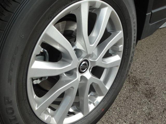 51732-3511-nissan-rogue-2020-22210