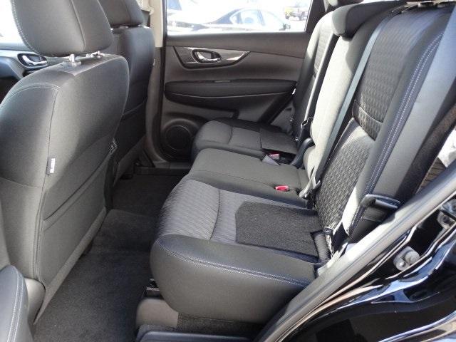 51739-3511-nissan-rogue-2020-22210