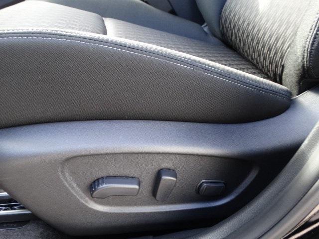 51742-3511-nissan-rogue-2020-22210