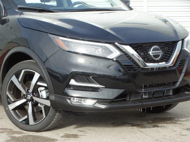 51759-3512-nissan-roguesport-2020-27410