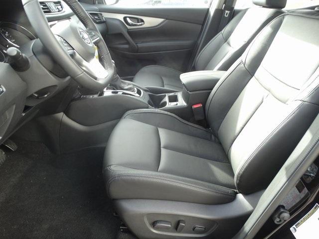 51774-3512-nissan-roguesport-2020-27410