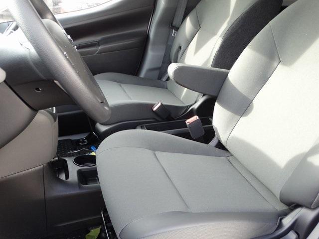51843-3514-nissan-nv200-2020-66210