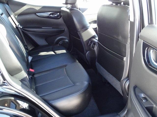 52008-3520-nissan-roguesport-2019-27419
