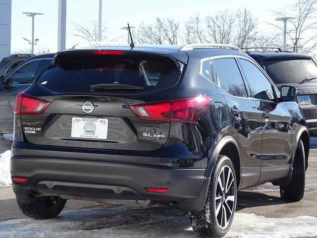 52012-3520-nissan-roguesport-2019-27419