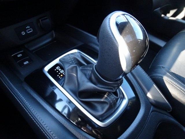 52028-3520-nissan-roguesport-2019-27419