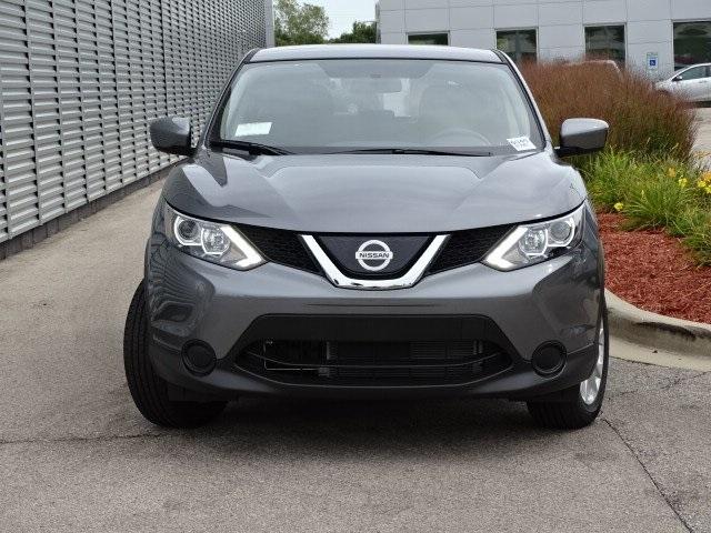 52040-3521-nissan-roguesport-2019-27019