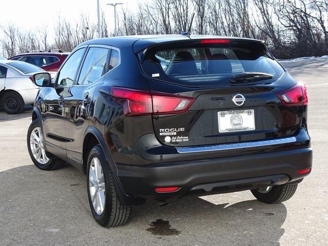 52073-3522-nissan-roguesport-2018-27118