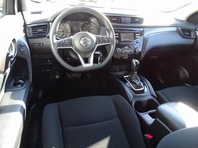 52077-3522-nissan-roguesport-2018-27118