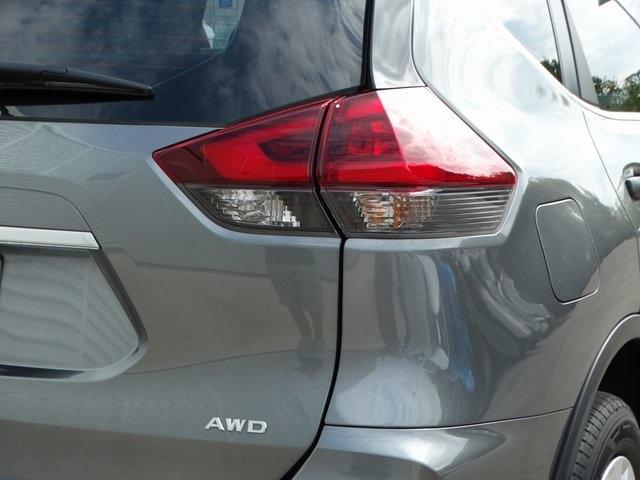 52099-3523-nissan-rogue-2018-22018