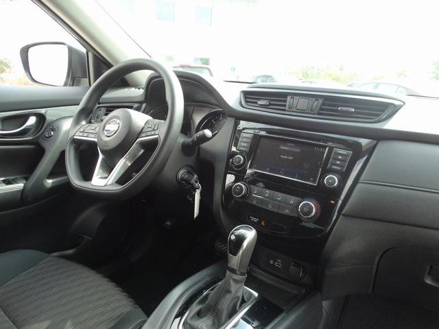 52104-3523-nissan-rogue-2018-22018