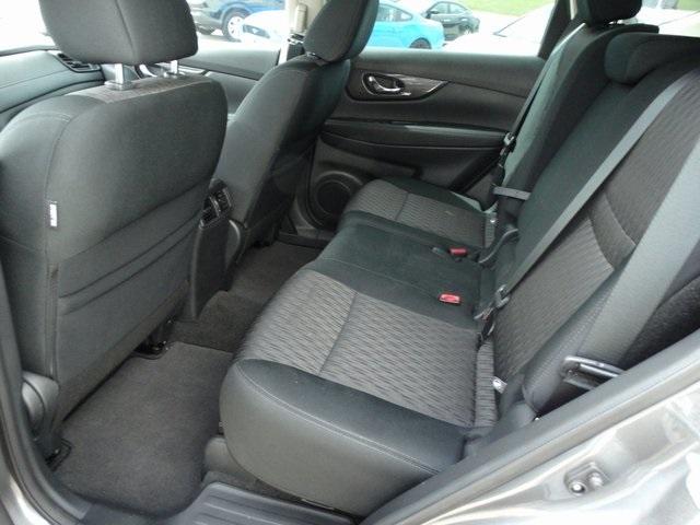52106-3523-nissan-rogue-2018-22018