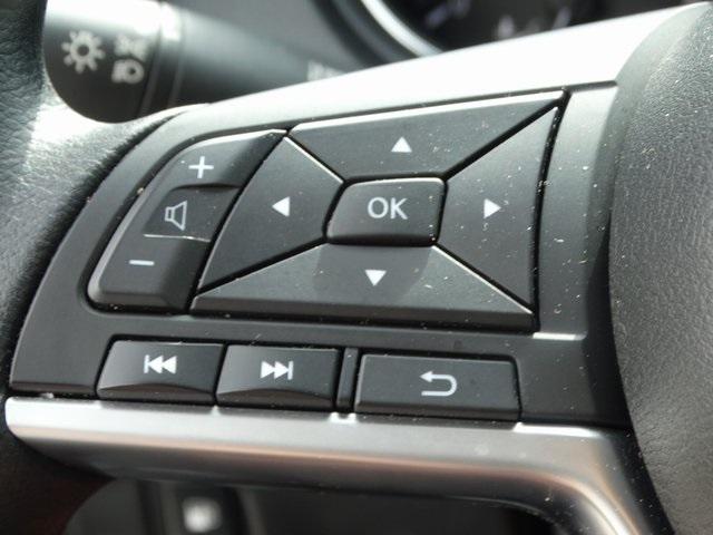 52116-3523-nissan-rogue-2018-22018