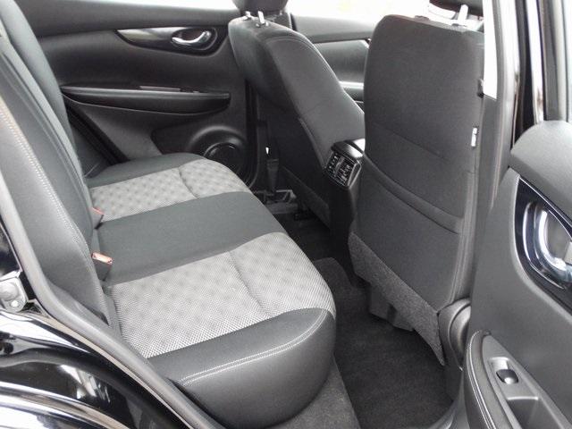 52126-3524-nissan-roguesport-2018-28218