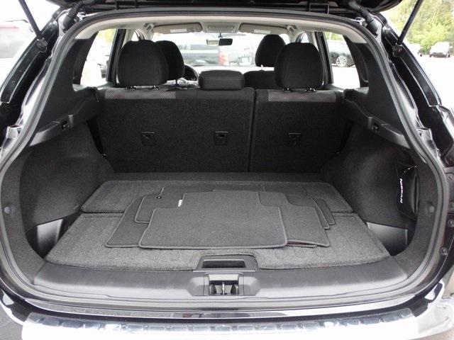 52133-3524-nissan-roguesport-2018-28218