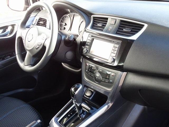 52158-3525-nissan-sentra-2018-12218
