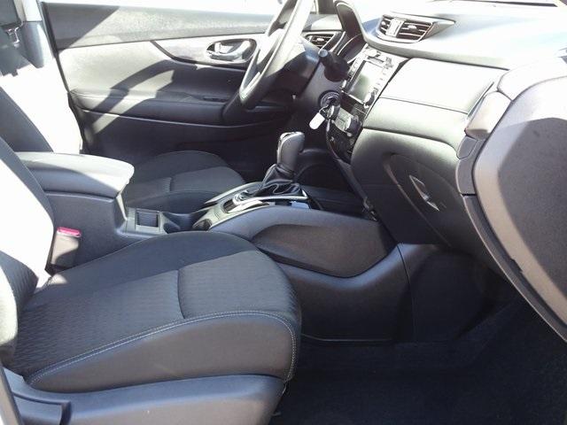 52188-3526-nissan-rogue-2018-22018