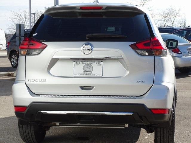 52195-3526-nissan-rogue-2018-22018