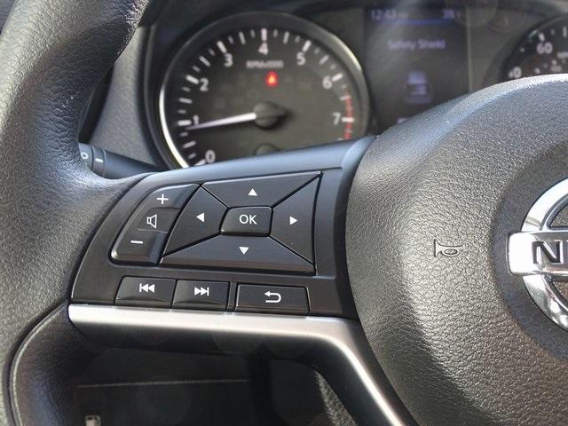 52210-3526-nissan-rogue-2018-22018