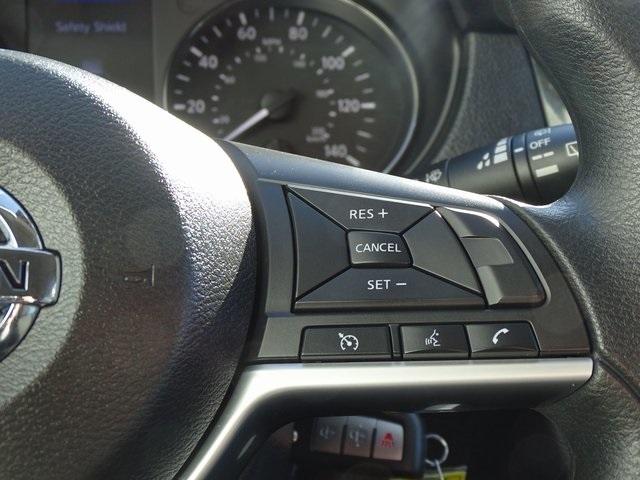 52211-3526-nissan-rogue-2018-22018