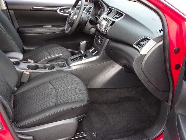 52218-3527-nissan-sentra-2018-12118