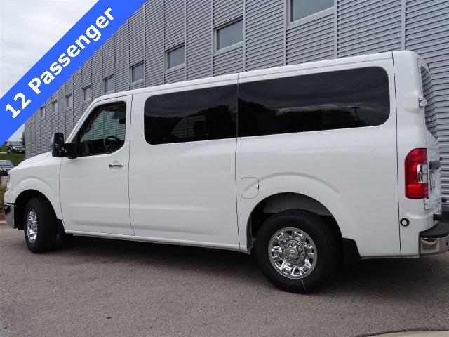 52279-3528-nissan-nvpassenger-2018-65518