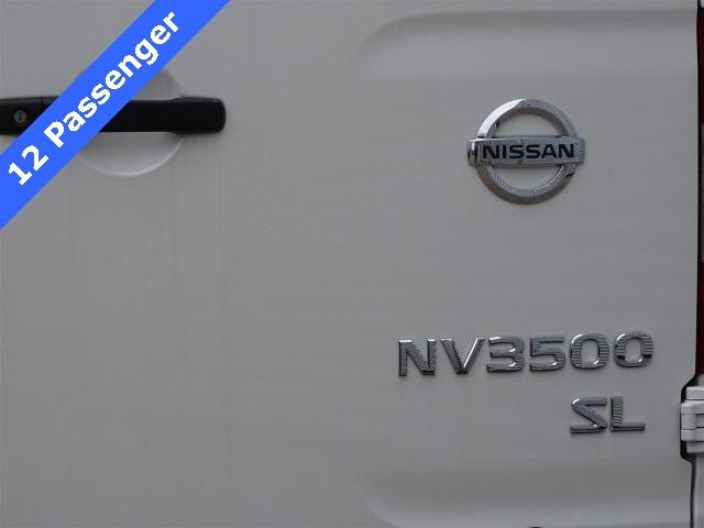 52284-3528-nissan-nvpassenger-2018-65518