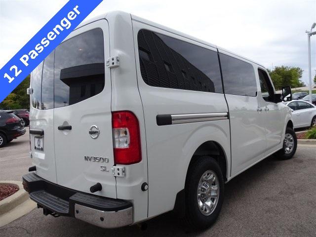 52286-3528-nissan-nvpassenger-2018-65518