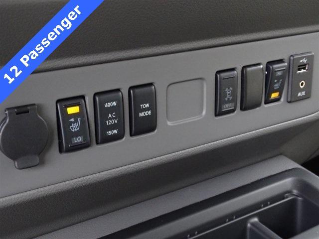 52298-3528-nissan-nvpassenger-2018-65518