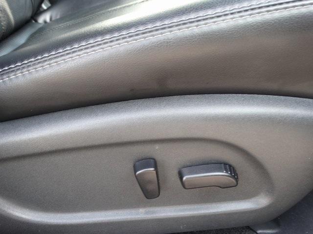 52320-3529-nissan-pathfinder-2018-25618